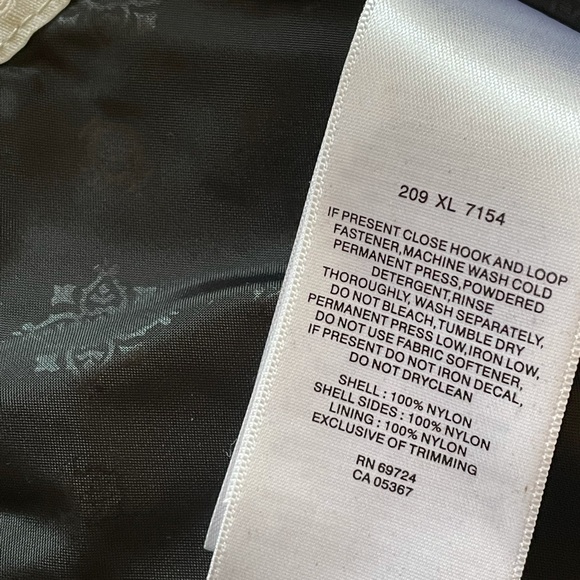 Columbia Women's Interchange Removable Hood Waterproof Jacket, Black, Medium - Picture 10 of 16